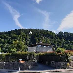 Hotel Larramendi Torrea
